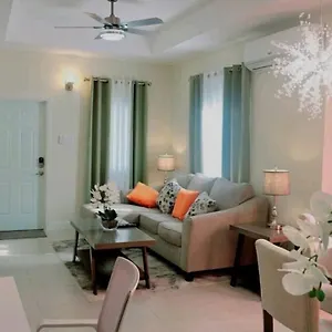  Holiday home Paradise Oasis At Oceanpointe - Pool And Free Parking Jamaica